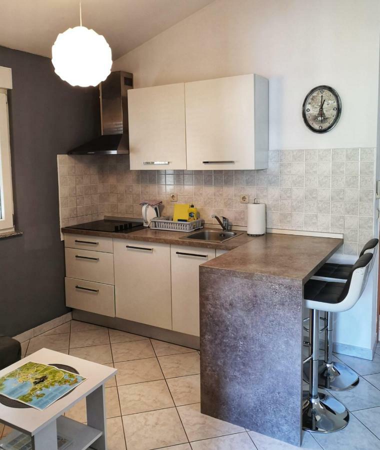 Apartment Ben Pula Zewnętrze zdjęcie
