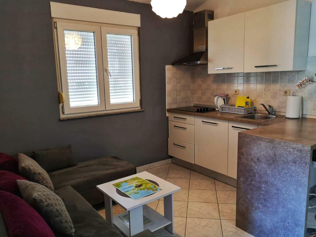 Apartment Ben Pula Zewnętrze zdjęcie